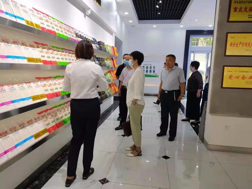 省局科技財(cái)務(wù)處處長(zhǎng)于健一行調(diào)研我市食品藥品科普基地與美容技術(shù)研發(fā)協(xié)同發(fā)展