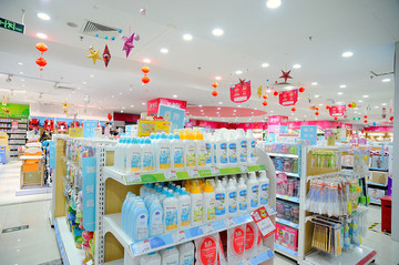 嬰童用品超市 一站式滿足寶寶成長(zhǎng)所需